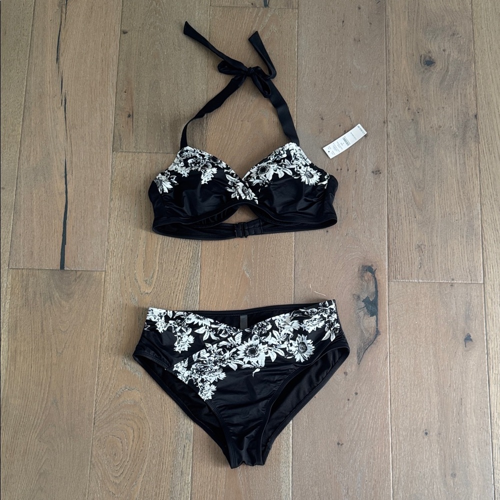 White House Black Market Black Bikini with White Floral Embroidery